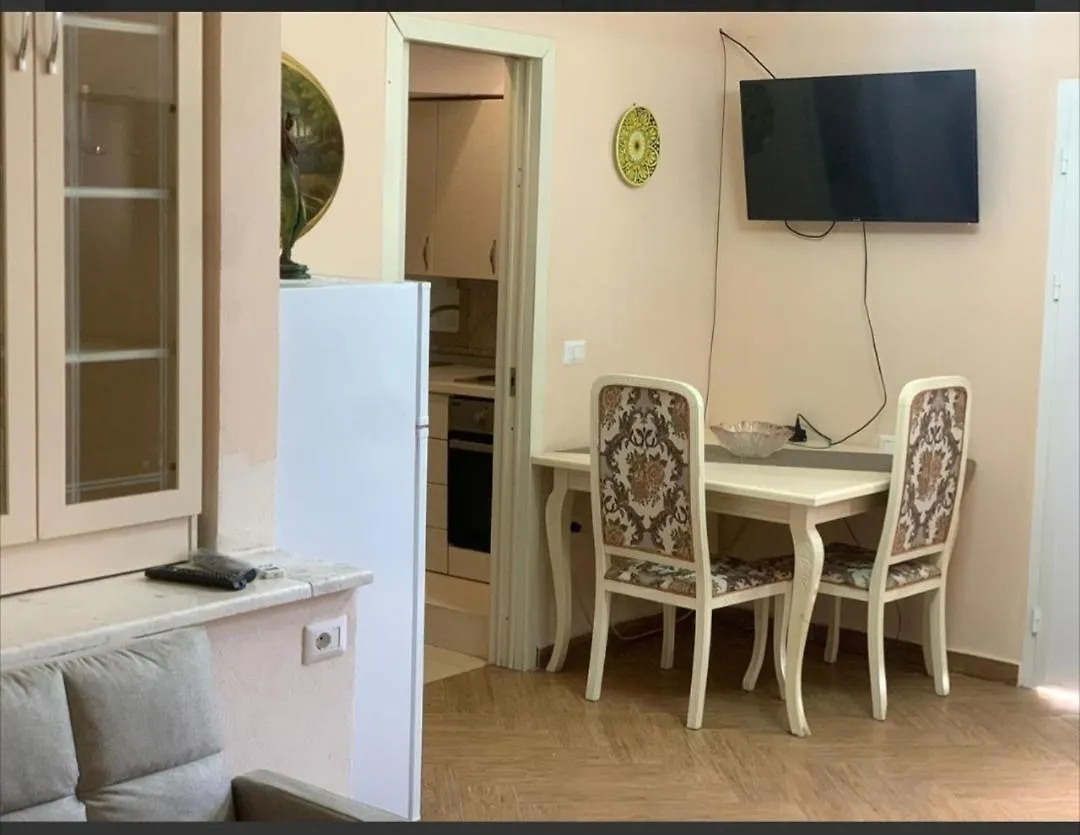 E&G Villa Durres 0*,  Albania